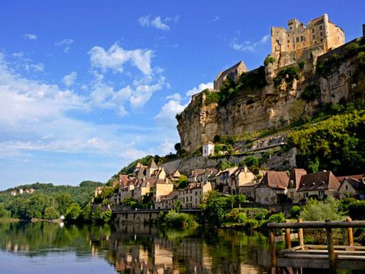 Discover the river in Dordogne, Sarlat-la-Canéda, Le Canoë’Bar Dordogne